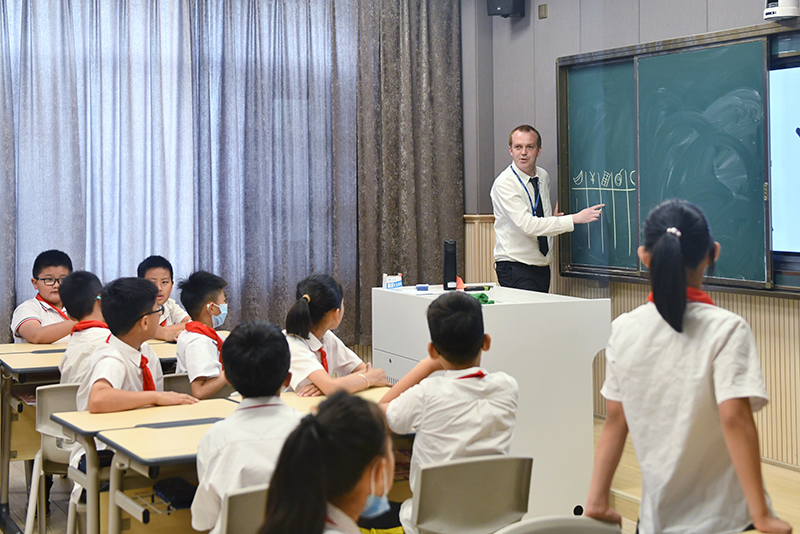 喜獲佳績(jī)！合肥新華公學(xué)優(yōu)秀教師是怎樣煉成的